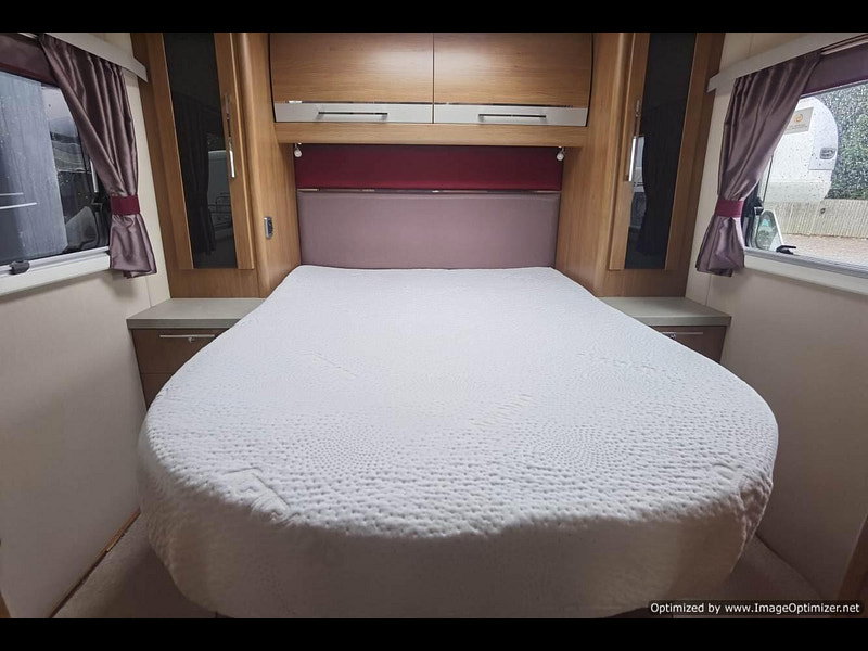 Auto-trail Comanche