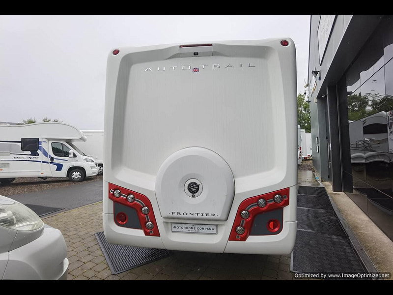 Auto-trail Comanche
