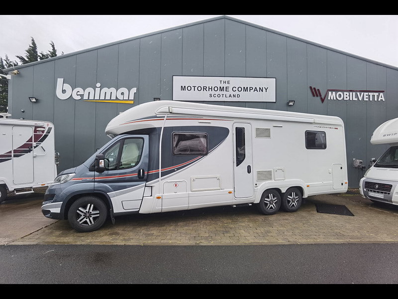 Auto-trail Comanche 