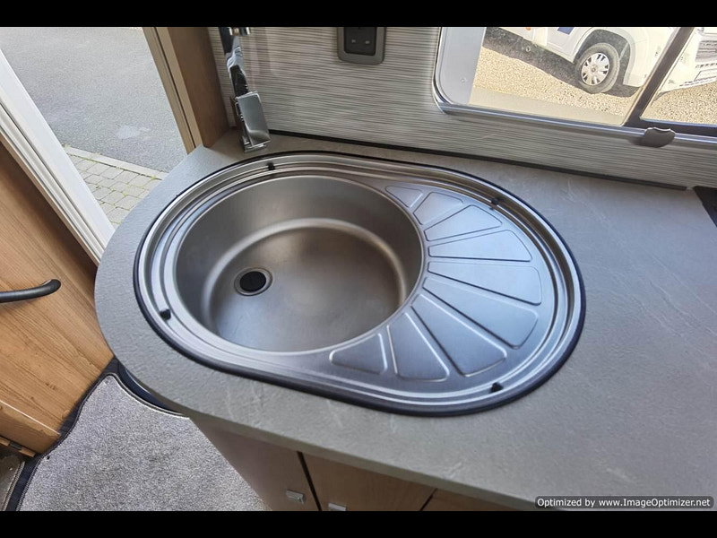 Auto-trail Frontier scout