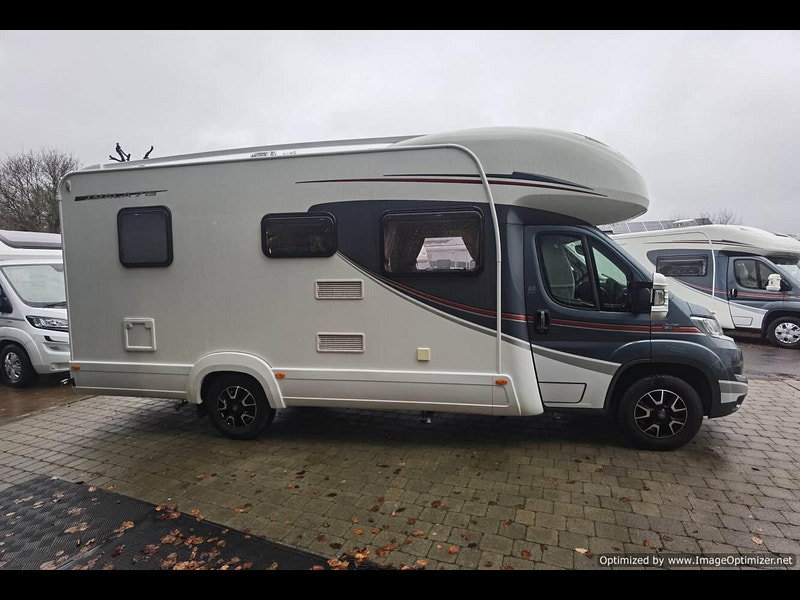 Auto-trail Imala 715