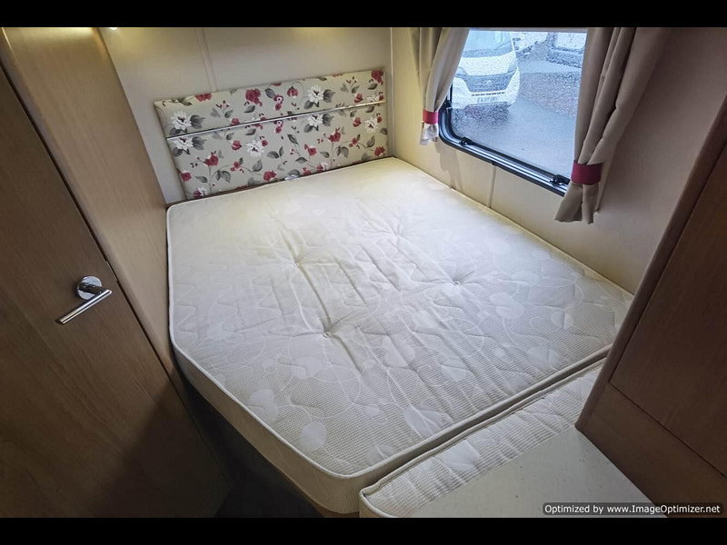 Auto-trail Imala 715