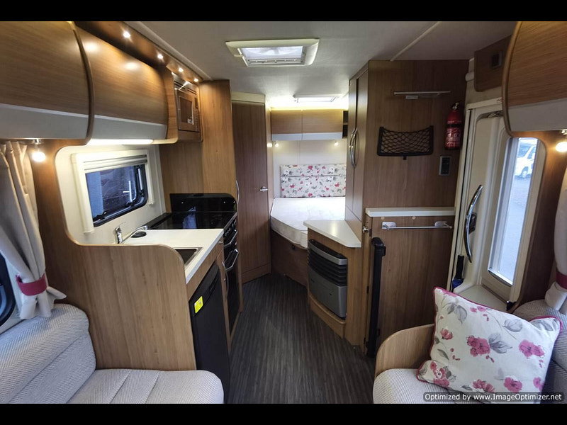 Auto-trail Imala 715