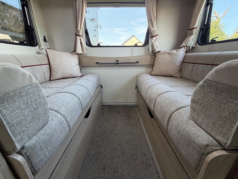 Elddis Majestic 135 