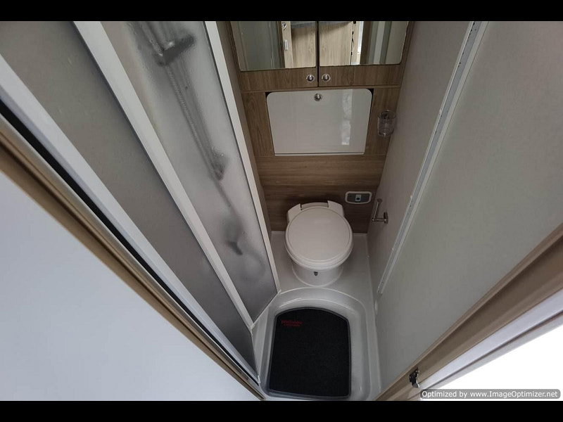 Elddis Autoquest platinum 155