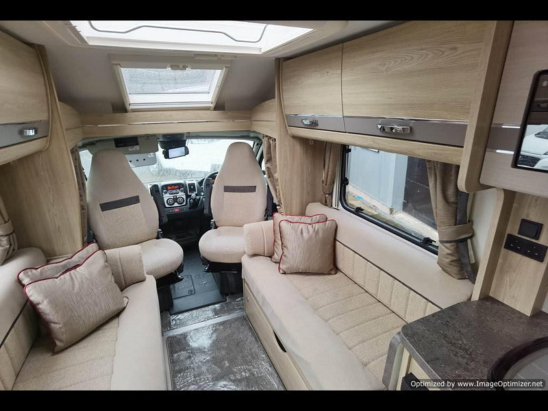 Elddis Autoquest platinum 155