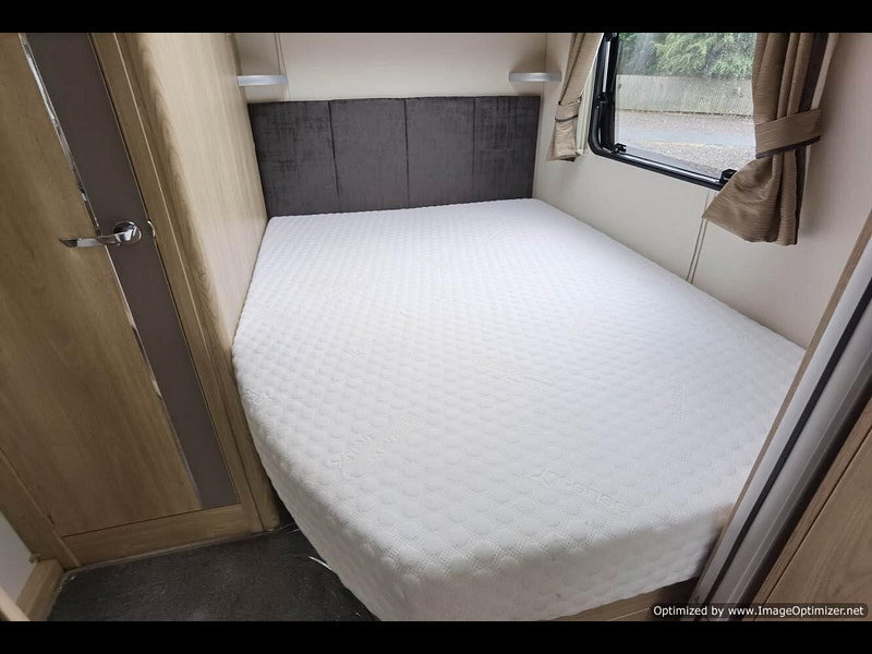Elddis Autoquest platinum 155