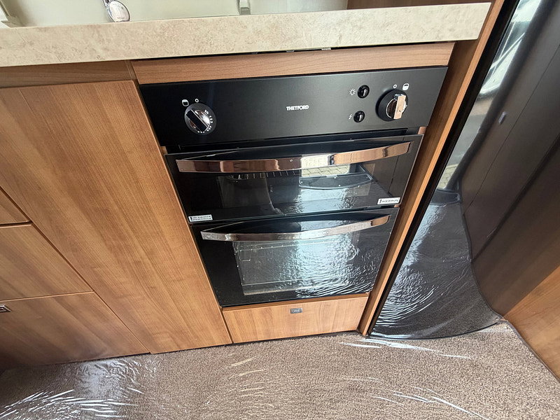 Elddis Aspire 275 Peugeot boxer
