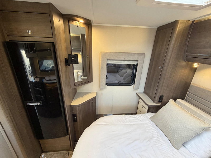 Elddis Encore 250