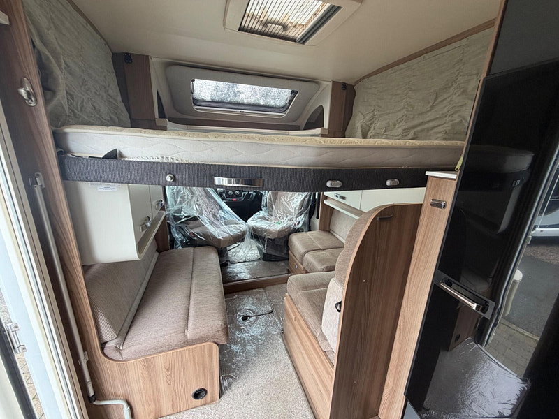 Swift Champagne 604