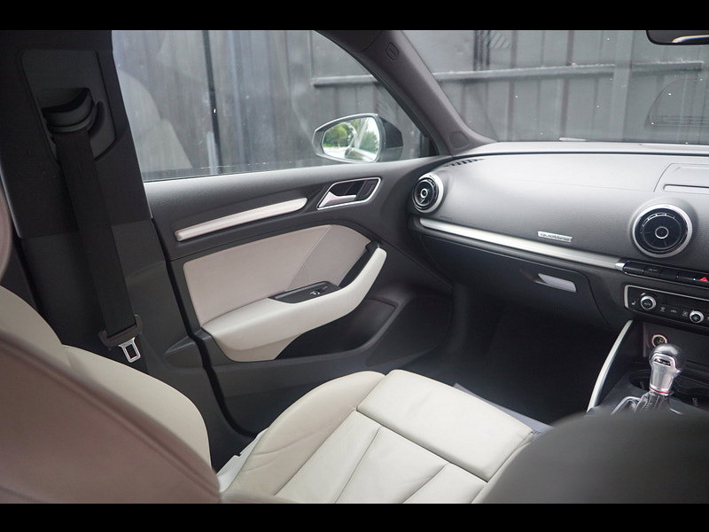 Audi S3 2.0 TFSI Sportback 5dr Petrol S Tronic quattro Euro 6 (s/s) (300 ps)
