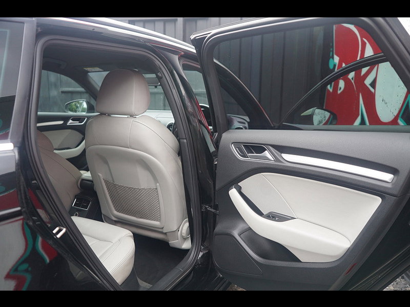 Audi S3 2.0 TFSI Sportback 5dr Petrol S Tronic quattro Euro 6 (s/s) (300 ps)