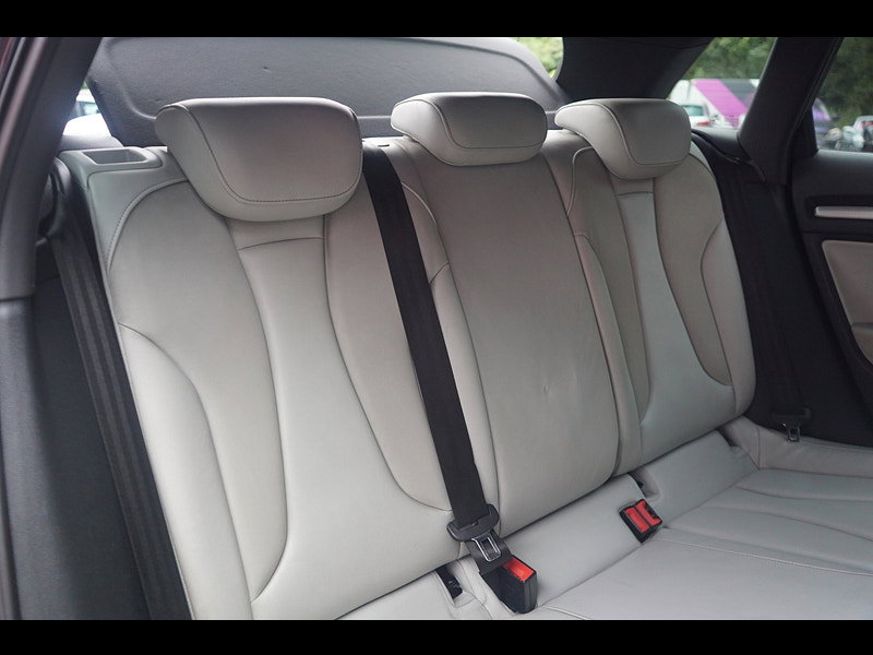 Audi S3 2.0 TFSI Sportback 5dr Petrol S Tronic quattro Euro 6 (s/s) (300 ps)