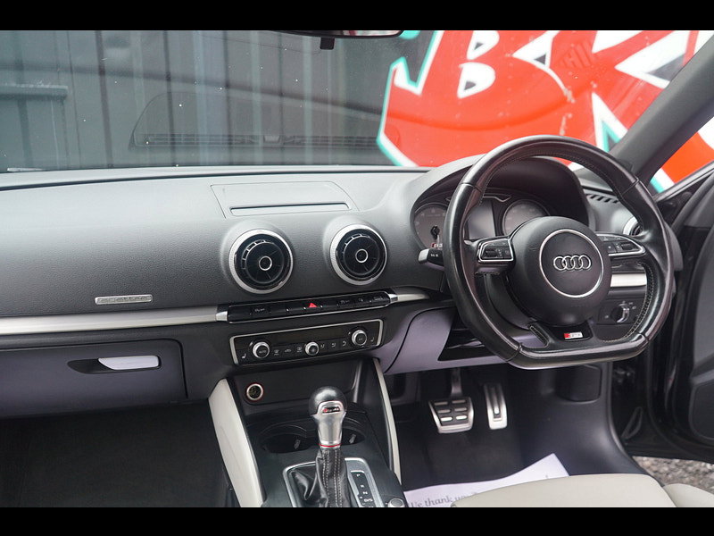Audi S3 2.0 TFSI Sportback 5dr Petrol S Tronic quattro Euro 6 (s/s) (300 ps)