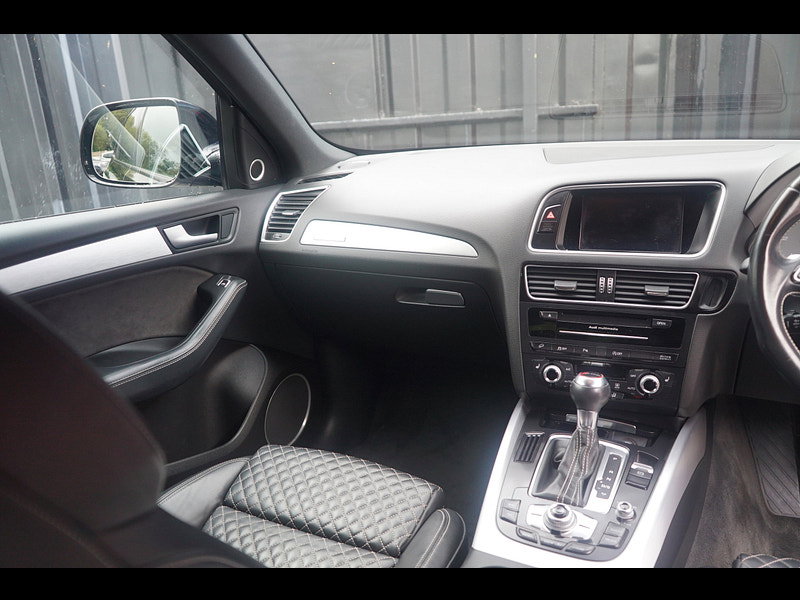 Audi SQ5 3.0 BiTDI V6 Plus SUV 5dr Diesel Tiptronic quattro Euro 6 (s/s) (340 ps)
