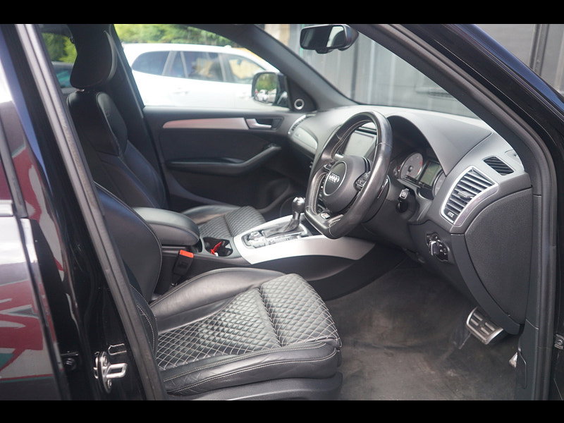 Audi SQ5 3.0 BiTDI V6 Plus SUV 5dr Diesel Tiptronic quattro Euro 6 (s/s) (340 ps)