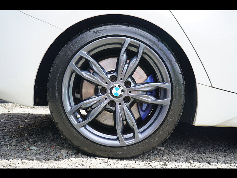 BMW 1 Series 3.0 M140i GPF Shadow Edition Hatchback 5dr Petrol Auto Euro 6 (s/s) (340 ps)