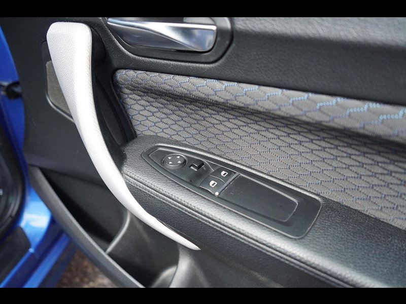 BMW 2 Series 2.0 220d M Sport Coupe 2dr Diesel Auto Euro 6 (s/s) (190 ps)