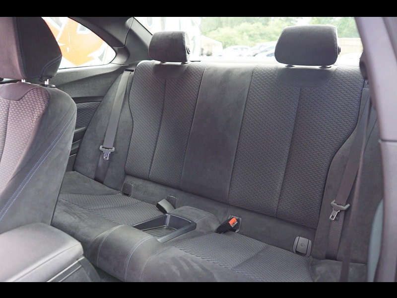 BMW 2 Series 2.0 220d M Sport Coupe 2dr Diesel Auto Euro 6 (s/s) (190 ps)