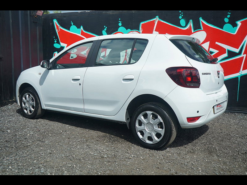 Dacia Sandero 0.9 TCe Laureate Hatchback 5dr Petrol Manual Euro 6 (s/s) (90 ps)