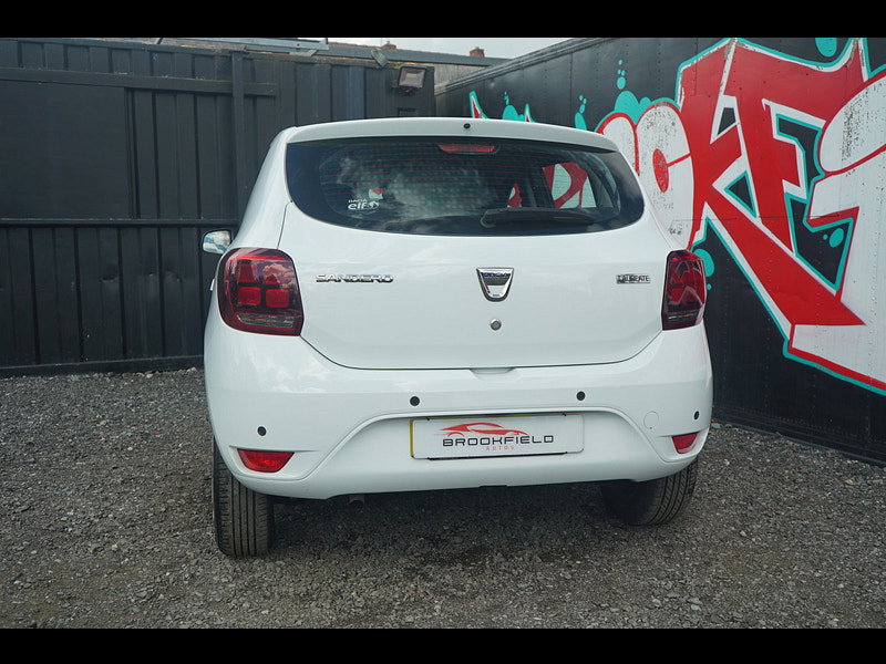 Dacia Sandero 0.9 TCe Laureate Hatchback 5dr Petrol Manual Euro 6 (s/s) (90 ps)