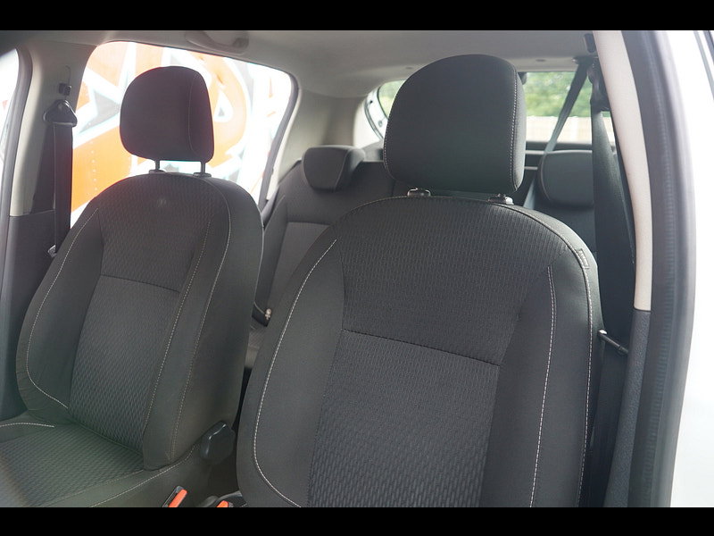 Dacia Sandero 0.9 TCe Laureate Hatchback 5dr Petrol Manual Euro 6 (s/s) (90 ps)