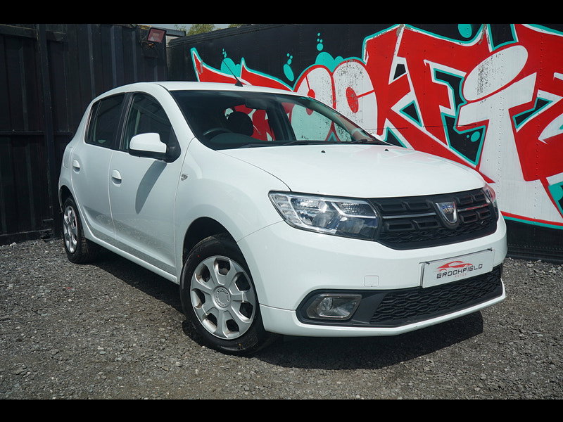 Dacia Sandero 0.9 TCe Laureate Hatchback 5dr Petrol Manual Euro 6 (s/s) (90 ps)
