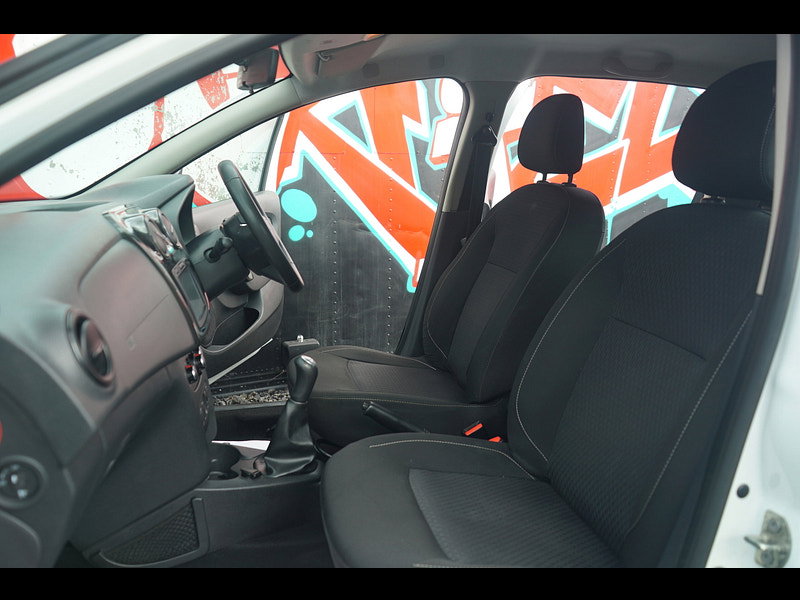 Dacia Sandero 0.9 TCe Laureate Hatchback 5dr Petrol Manual Euro 6 (s/s) (90 ps)
