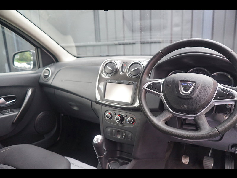 Dacia Sandero 0.9 TCe Laureate Hatchback 5dr Petrol Manual Euro 6 (s/s) (90 ps)