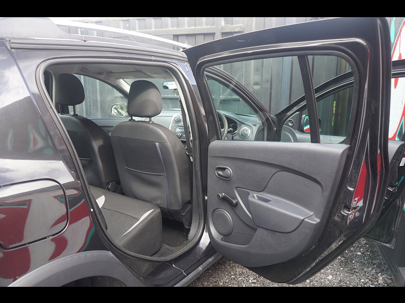 Dacia Sandero Stepway 0.9 TCe Ambiance Hatchback 5dr Petrol Manual Euro 5 (90 ps)