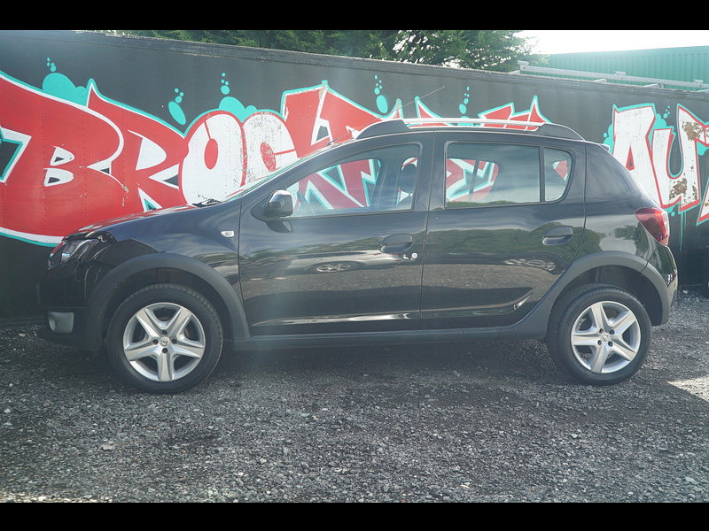 Dacia Sandero Stepway 0.9 TCe Ambiance Hatchback 5dr Petrol Manual Euro 5 (90 ps)