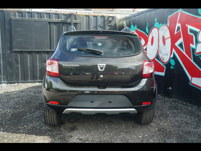 Dacia Sandero Stepway 0.9 TCe Ambiance Hatchback 5dr Petrol Manual Euro 5 (90 ps)