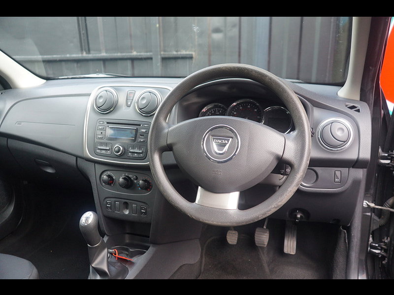 Dacia Sandero Stepway 0.9 TCe Ambiance Hatchback 5dr Petrol Manual Euro 5 (90 ps)