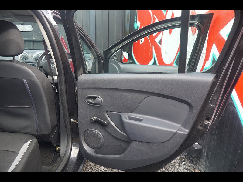 Dacia Sandero Stepway 0.9 TCe Ambiance Hatchback 5dr Petrol Manual Euro 5 (90 ps)