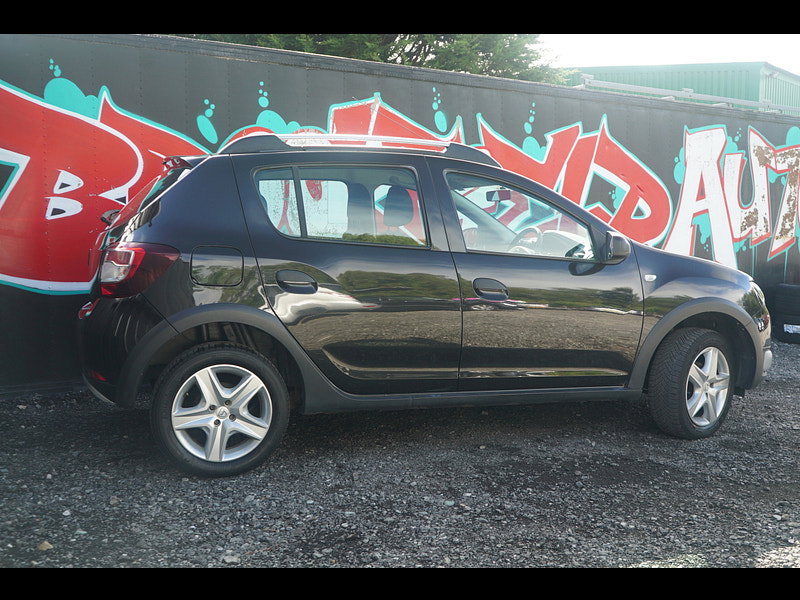 Dacia Sandero Stepway 0.9 TCe Ambiance Hatchback 5dr Petrol Manual Euro 5 (90 ps)