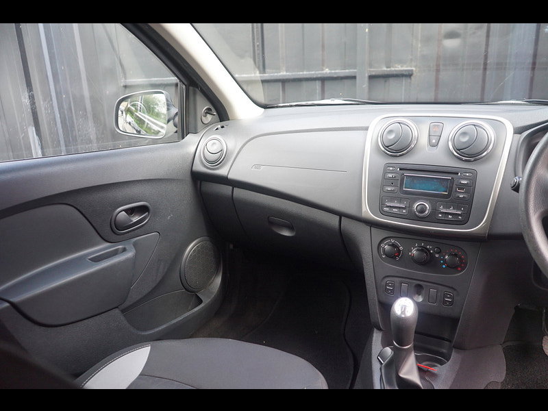 Dacia Sandero Stepway 0.9 TCe Ambiance Hatchback 5dr Petrol Manual Euro 5 (90 ps)