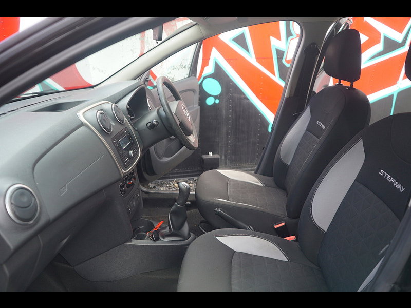 Dacia Sandero Stepway 0.9 TCe Ambiance Hatchback 5dr Petrol Manual Euro 5 (90 ps)