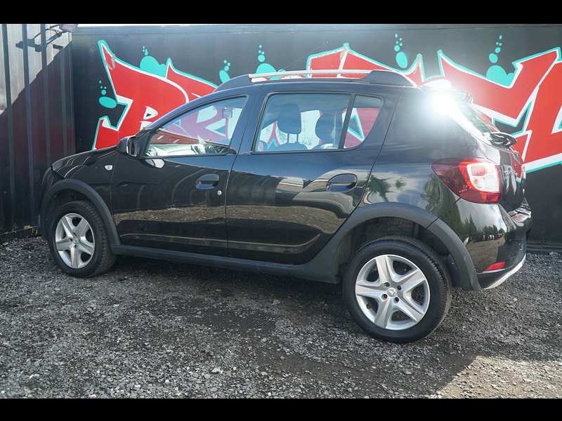 Dacia Sandero Stepway 0.9 TCe Ambiance Hatchback 5dr Petrol Manual Euro 5 (90 ps)