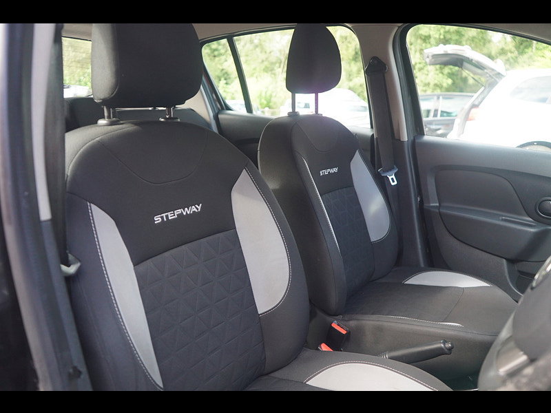 Dacia Sandero Stepway 0.9 TCe Ambiance Hatchback 5dr Petrol Manual Euro 5 (90 ps)