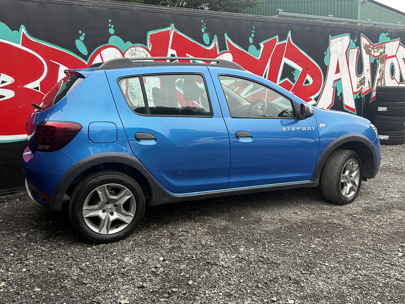 Dacia Sandero Stepway 0.9 TCe Ambiance Hatchback 5dr Petrol Manual Euro 6 (s/s) (90 ps)