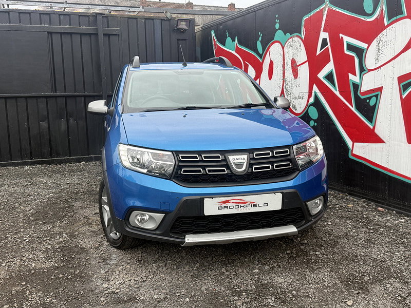 Dacia Sandero Stepway 0.9 TCe Ambiance Hatchback 5dr Petrol Manual Euro 6 (s/s) (90 ps)