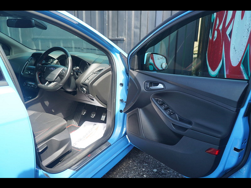 Ford Focus 1.0T EcoBoost ST-Line X Hatchback 5dr Petrol Manual Euro 6 (s/s) (140 ps)