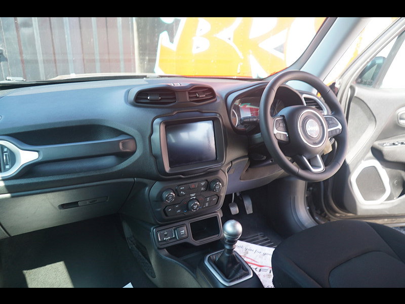 Jeep Renegade 1.6 MultiJetII Longitude SUV 5dr Diesel Manual Euro 6 (s/s) (120 ps)