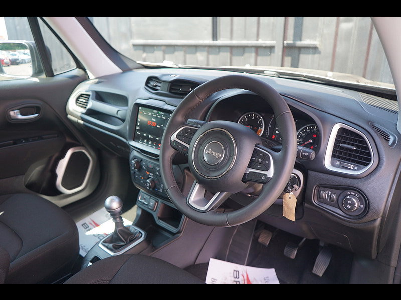 Jeep Renegade 1.6 MultiJetII Longitude SUV 5dr Diesel Manual Euro 6 (s/s) (120 ps)