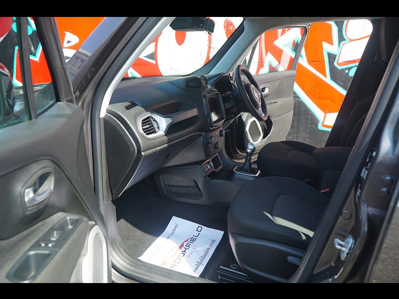 Jeep Renegade 1.6 MultiJetII Longitude SUV 5dr Diesel Manual Euro 6 (s/s) (120 ps)