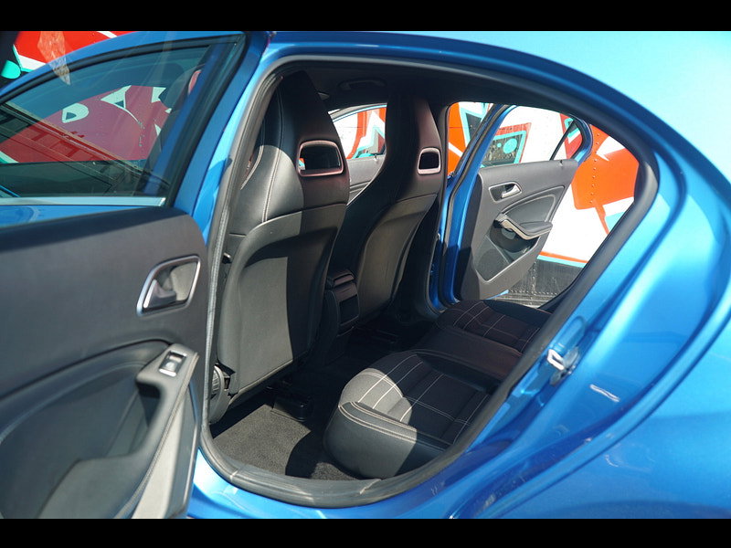 Mercedes-Benz A Class 1.5 A180 CDI Sport Hatchback 5dr Diesel 7G-DCT Euro 5 (s/s) (109 ps)