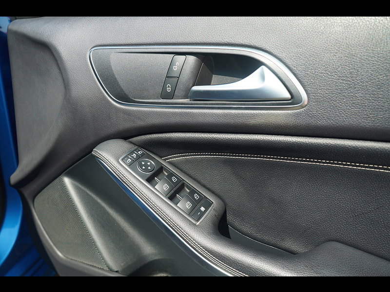 Mercedes-Benz A Class 1.5 A180 CDI Sport Hatchback 5dr Diesel 7G-DCT Euro 5 (s/s) (109 ps)