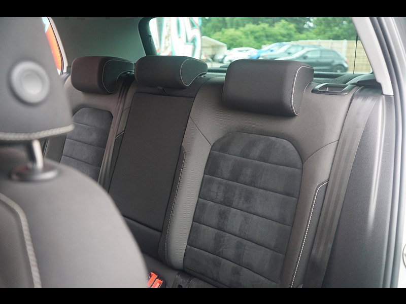 Volkswagen Golf 2.0 TDI BlueMotion Tech GT Hatchback 5dr Diesel Manual Euro 6 (s/s) (150 ps)