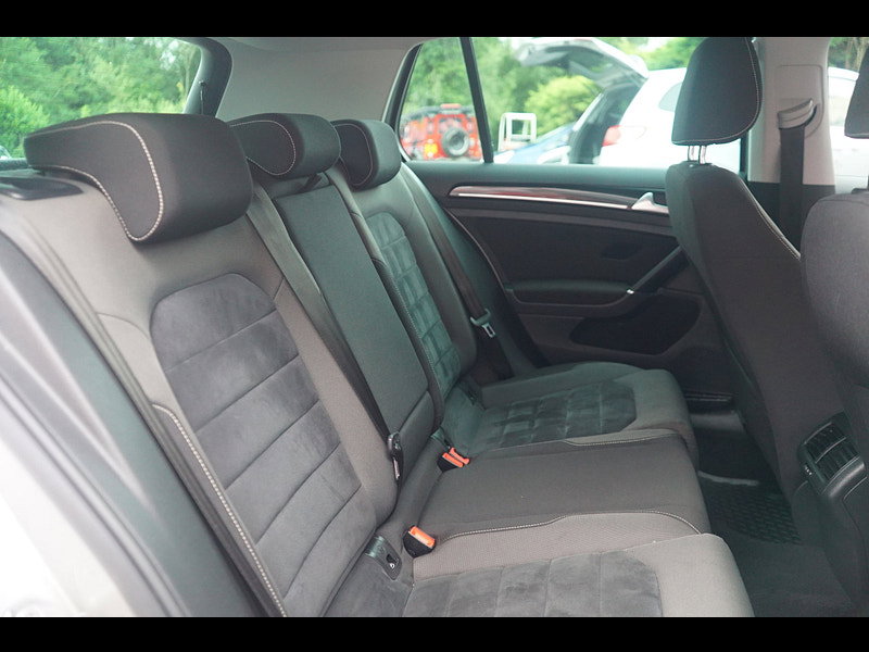 Volkswagen Golf 2.0 TDI BlueMotion Tech GT Hatchback 5dr Diesel Manual Euro 6 (s/s) (150 ps)