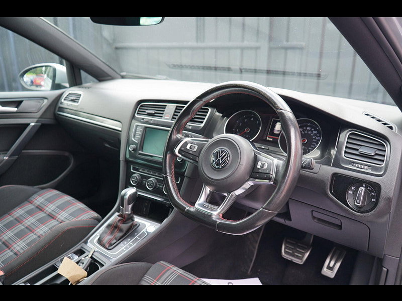 Volkswagen Golf 2.0 TSI BlueMotion Tech GTI DSG Euro 6 (s/s) 5dr